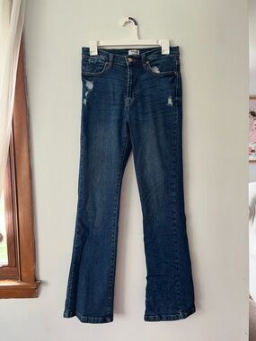 Kenzie high rise bootcut size 8